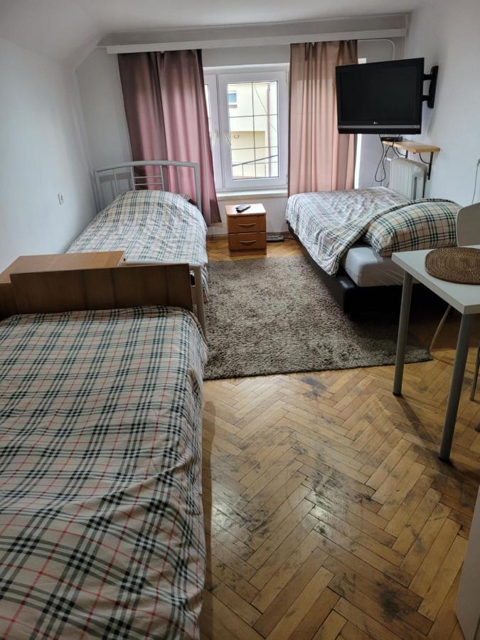 Apartament Cichy I Wygodny Stalowa Wola Eksteriør billede