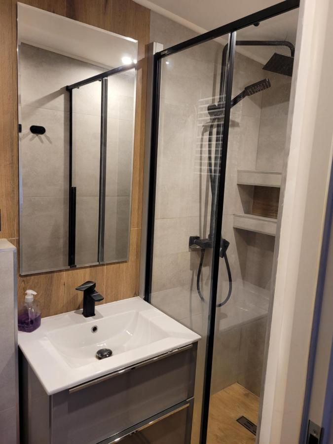 Apartament Cichy I Wygodny Stalowa Wola Eksteriør billede