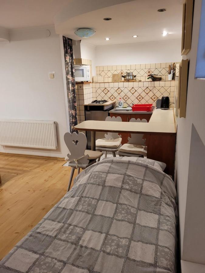 Apartament Cichy I Wygodny Stalowa Wola Eksteriør billede